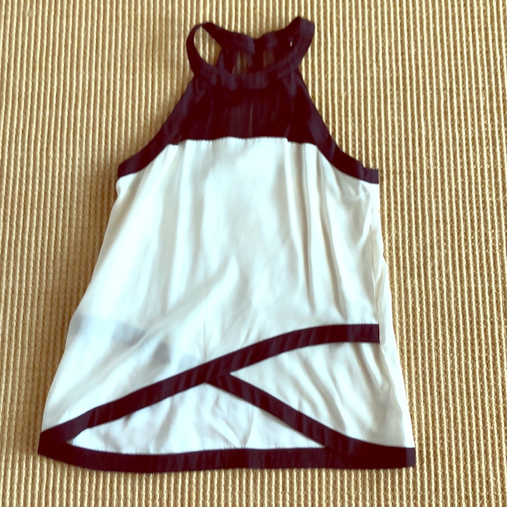 NWT Parker XS white and black top